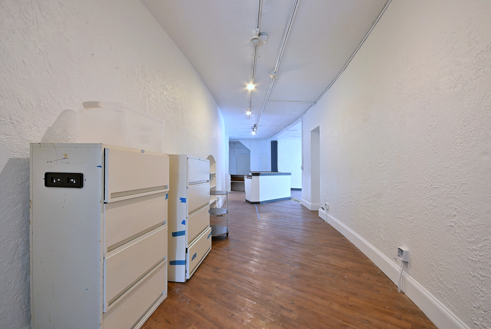27 E Park Boulevard Property Photo 13