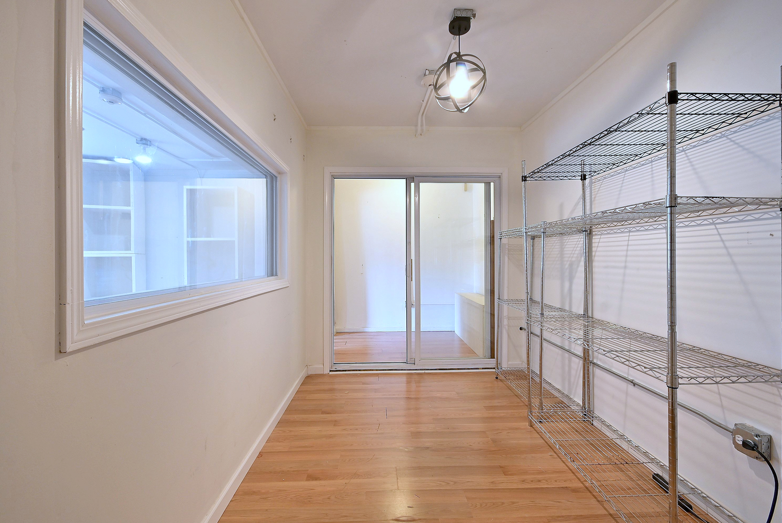 27 E Park Boulevard Property Photo 20