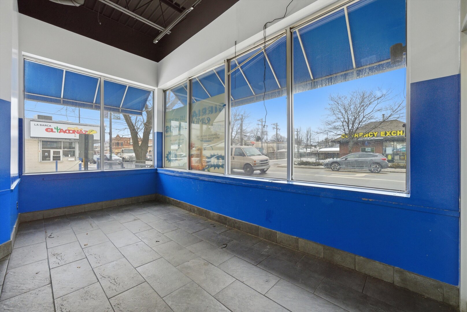3059 S Pulaski Road Property Photo 6