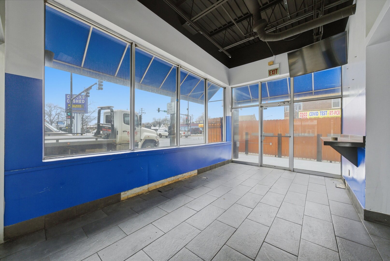 3059 S Pulaski Road Property Photo 7