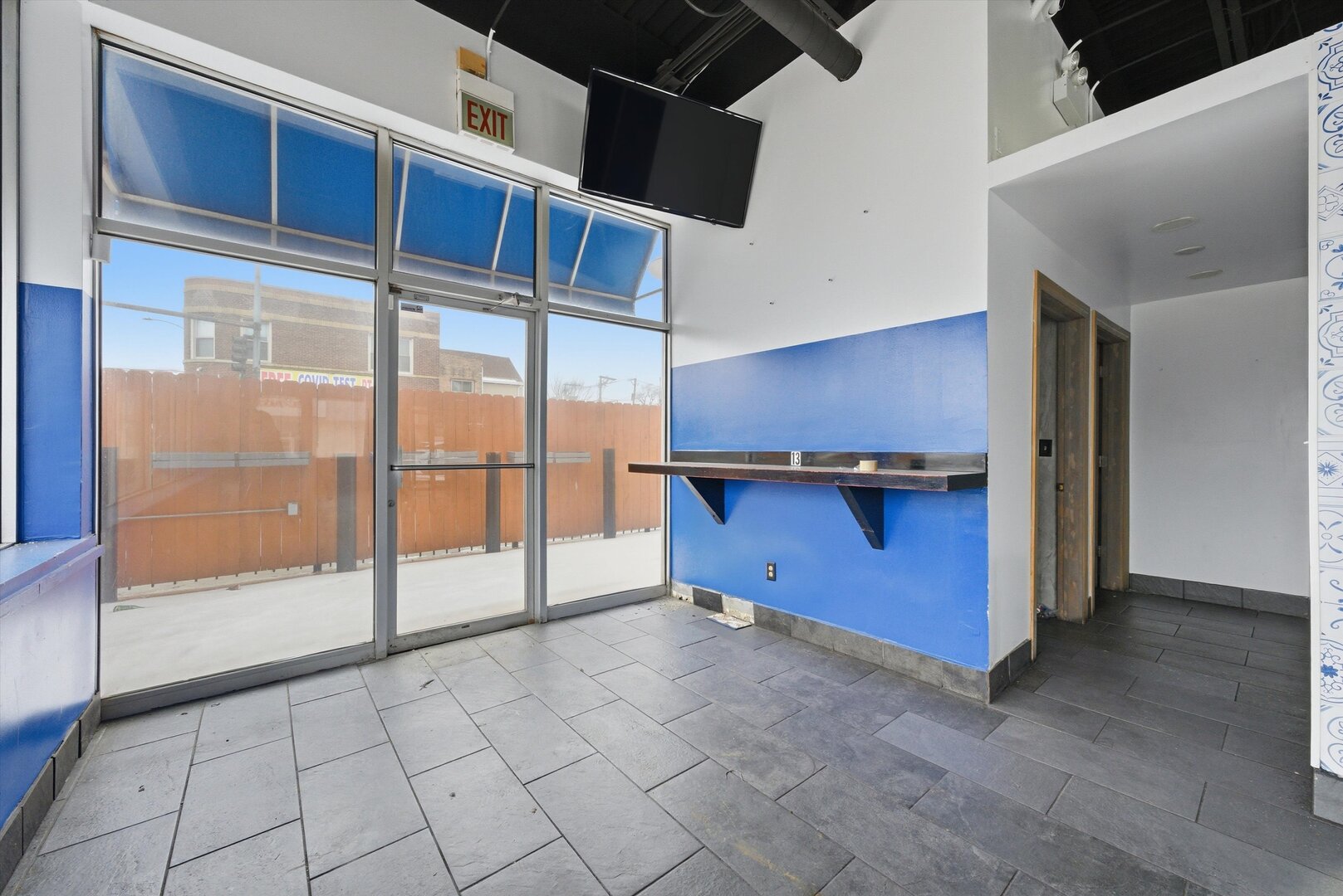 3059 S Pulaski Road Property Photo 8