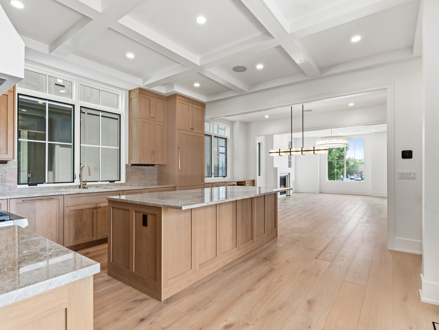 12572945 Property Photo 13