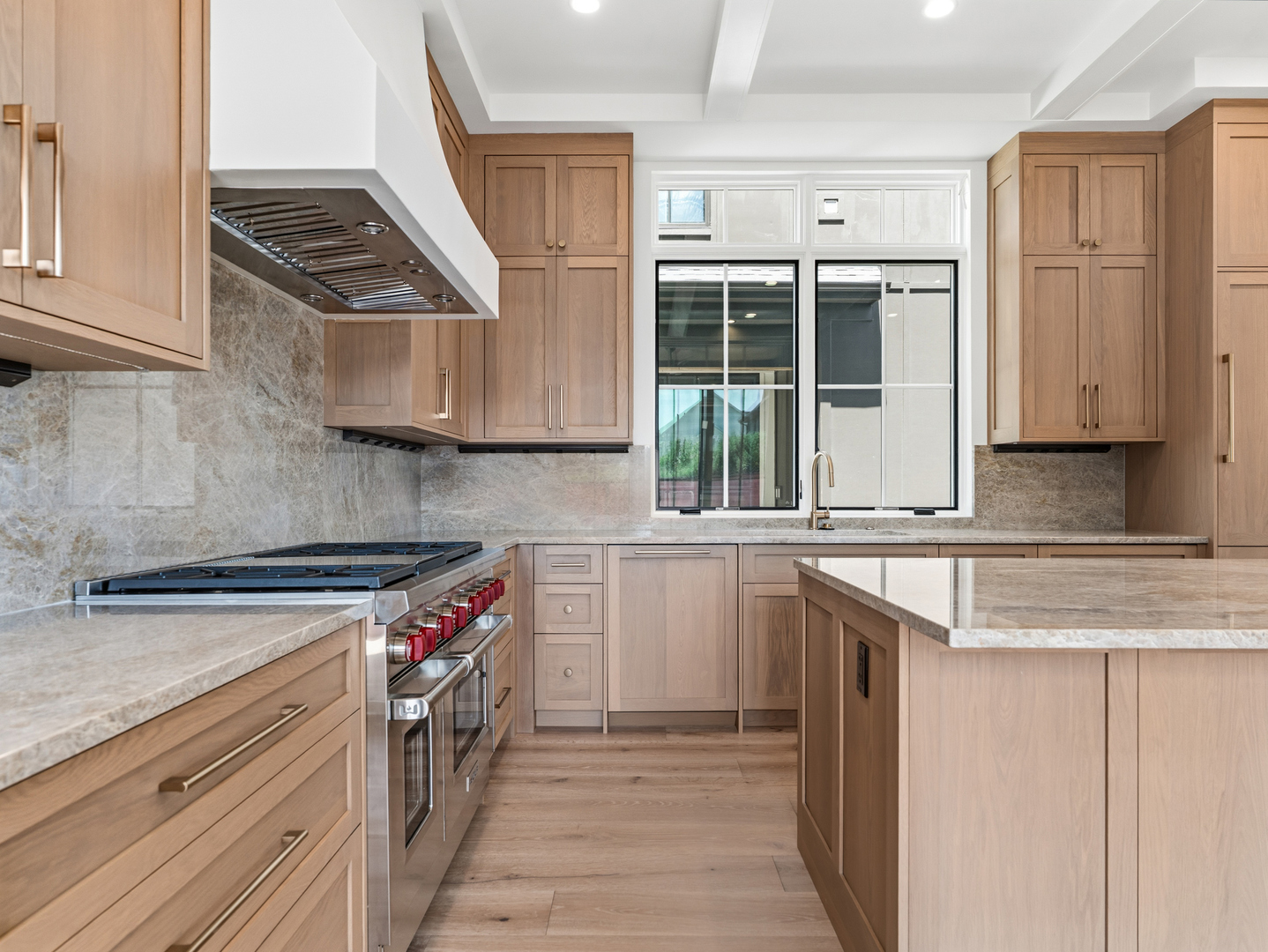 12572945 Property Photo 15