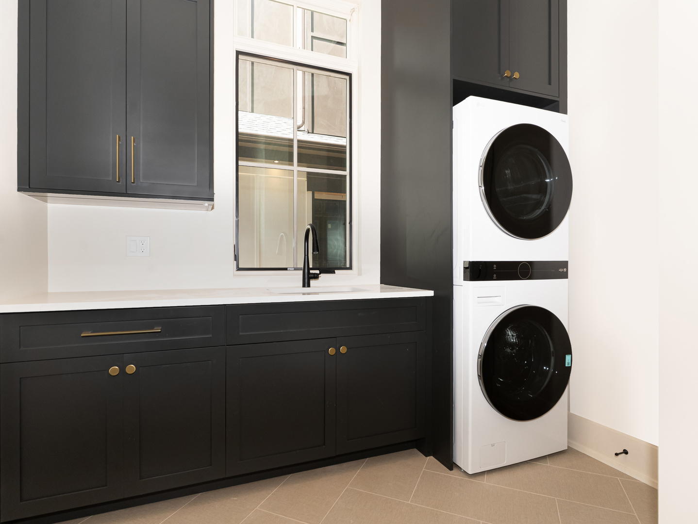12572945 Property Photo 21