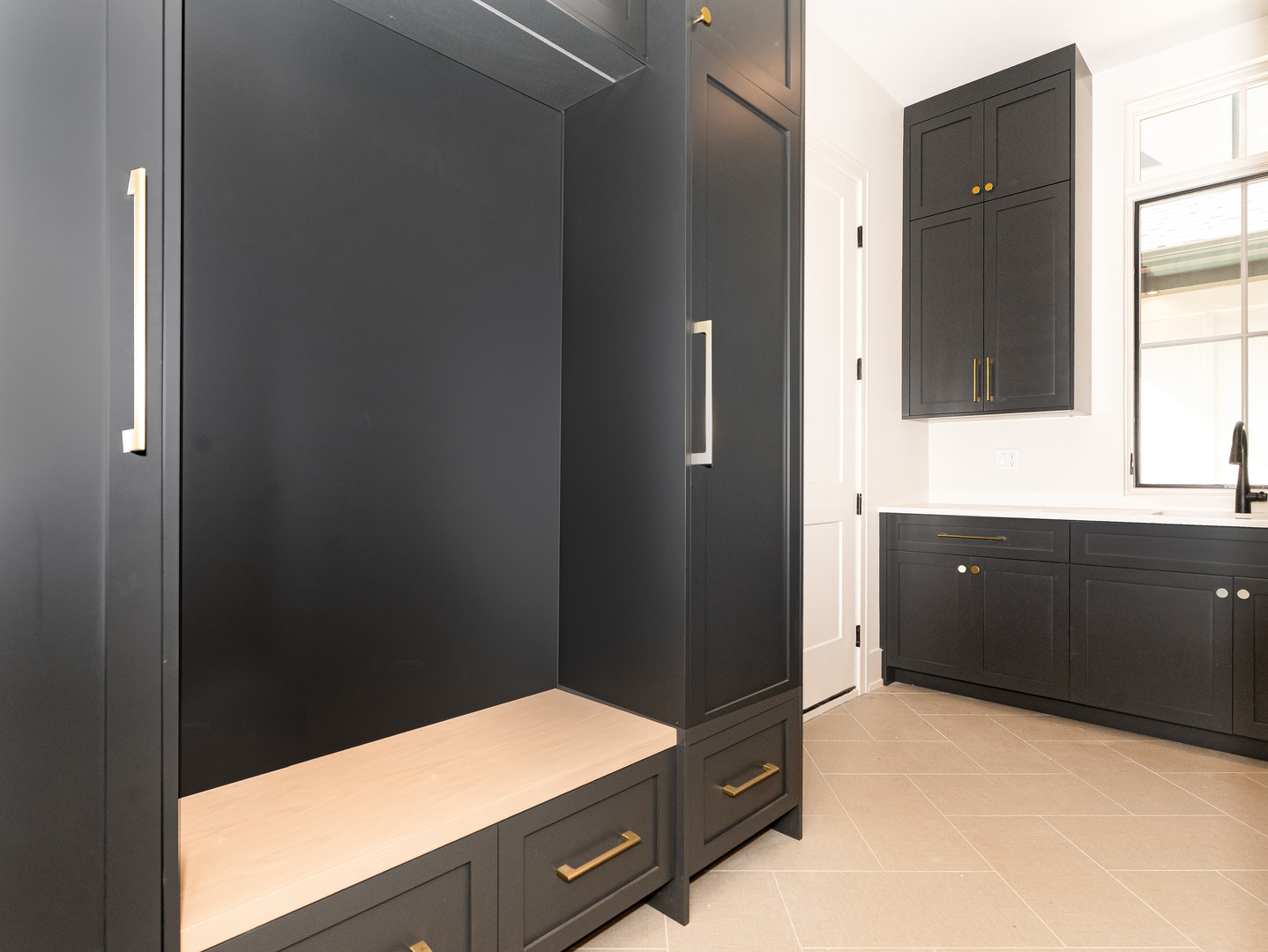 12572945 Property Photo 22