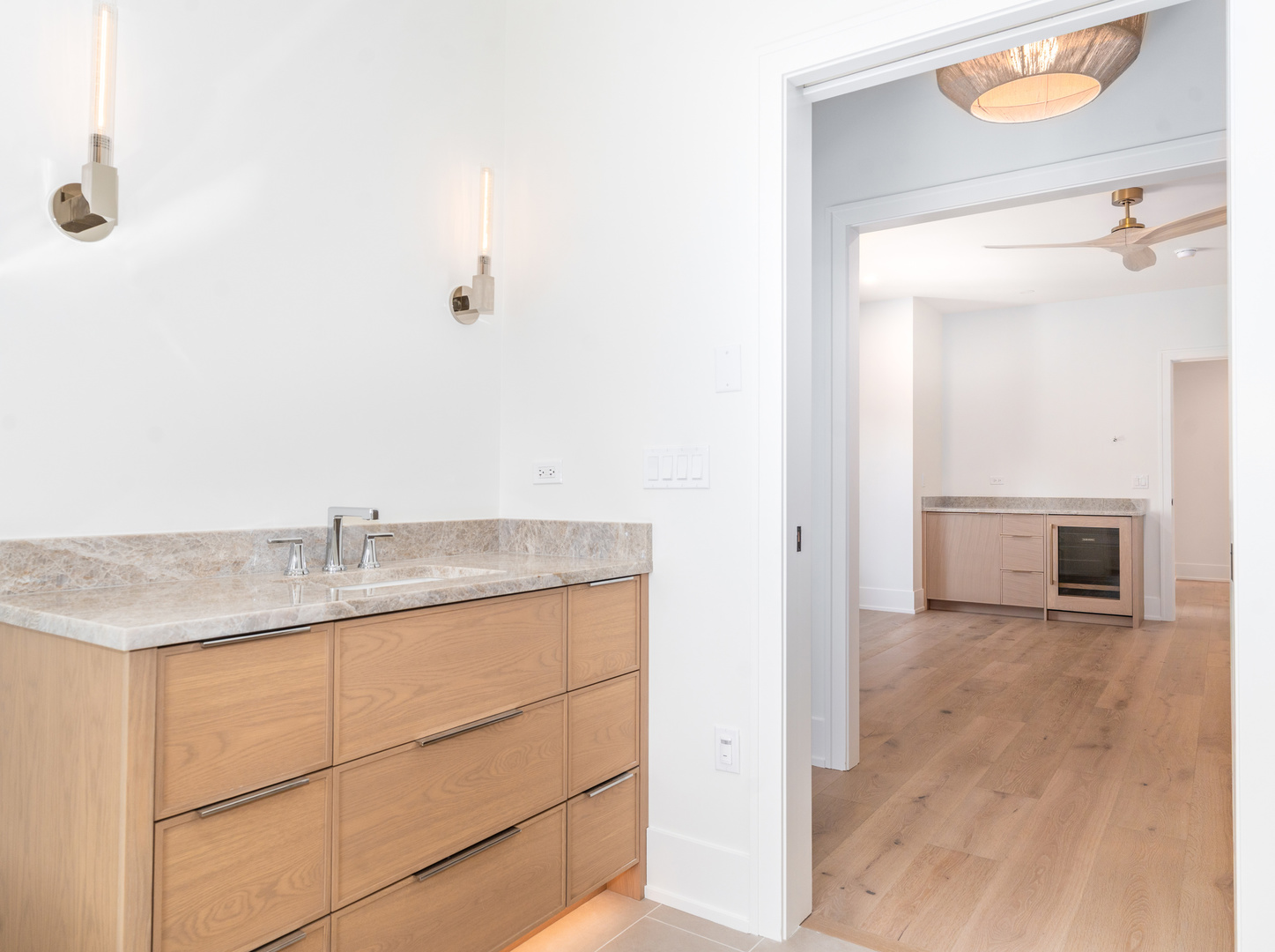 12572945 Property Photo 30