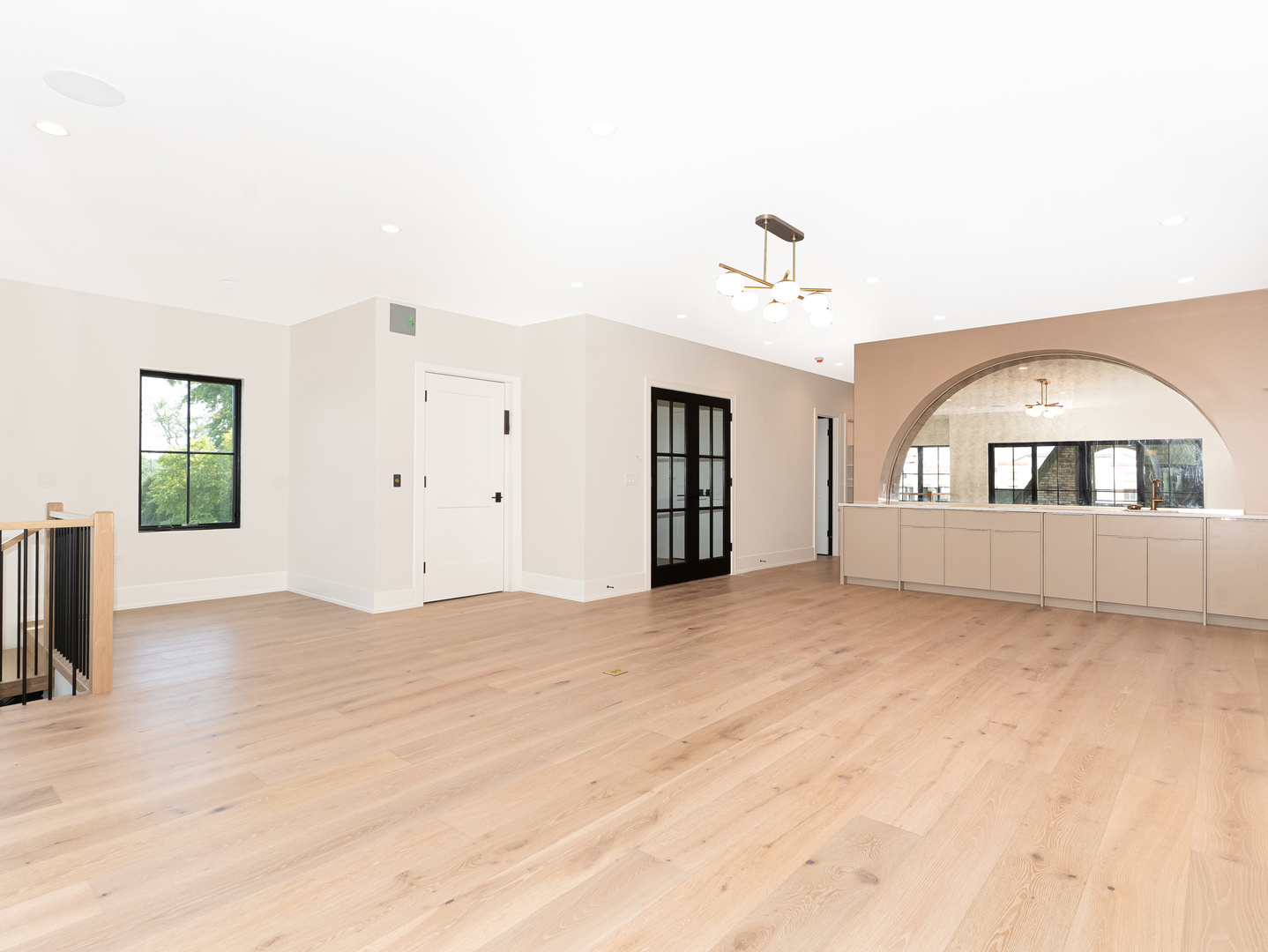 12572945 Property Photo 43