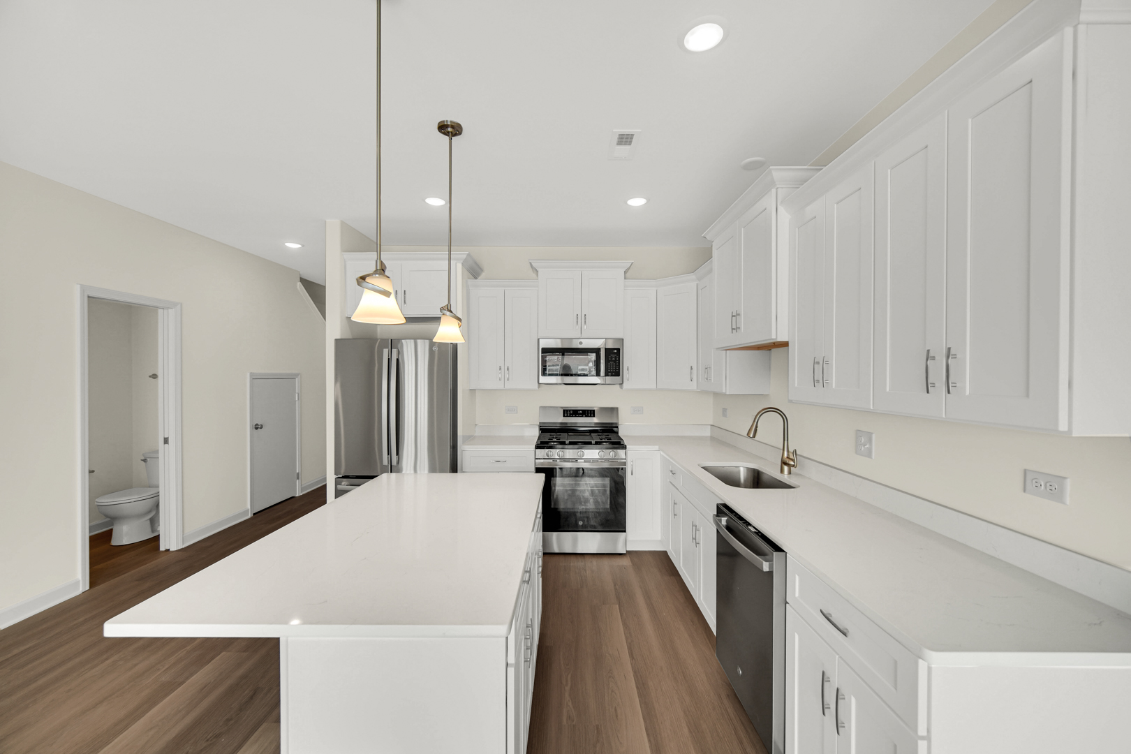 5414 135th Street Property Photo 5