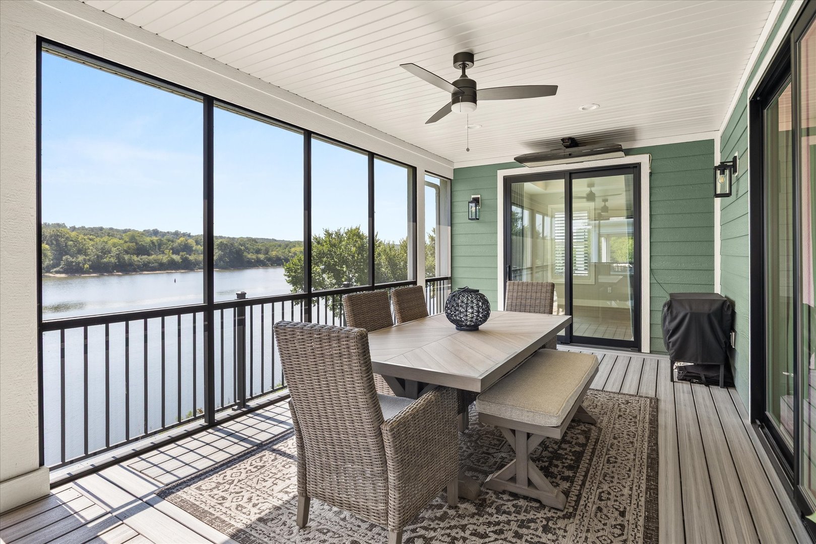 303 Leeward Way Property Photo 10