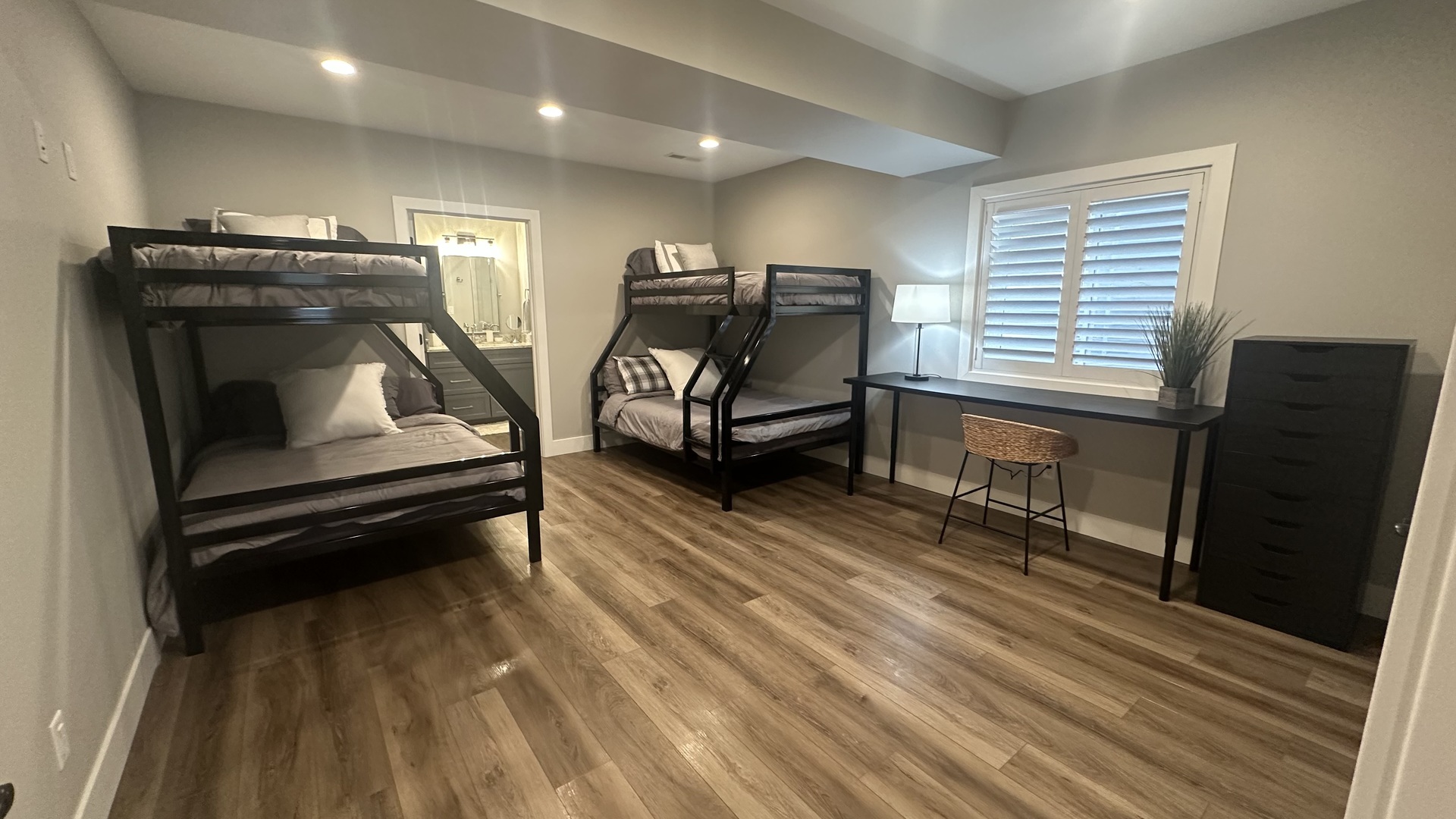 303 Leeward Way Property Photo 45