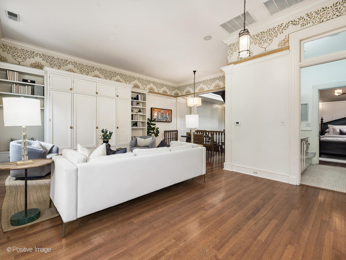 1454 N Dearborn Street Property Photo 40