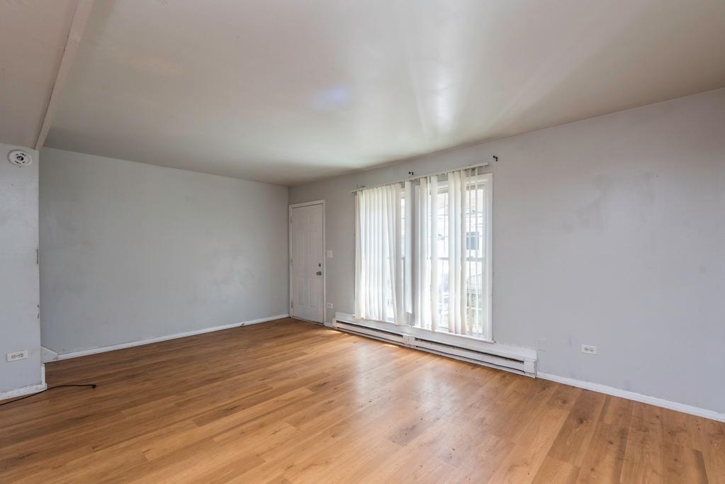 12573553 Property Photo 3