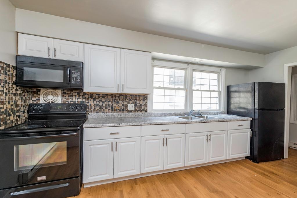 12573553 Property Photo 11
