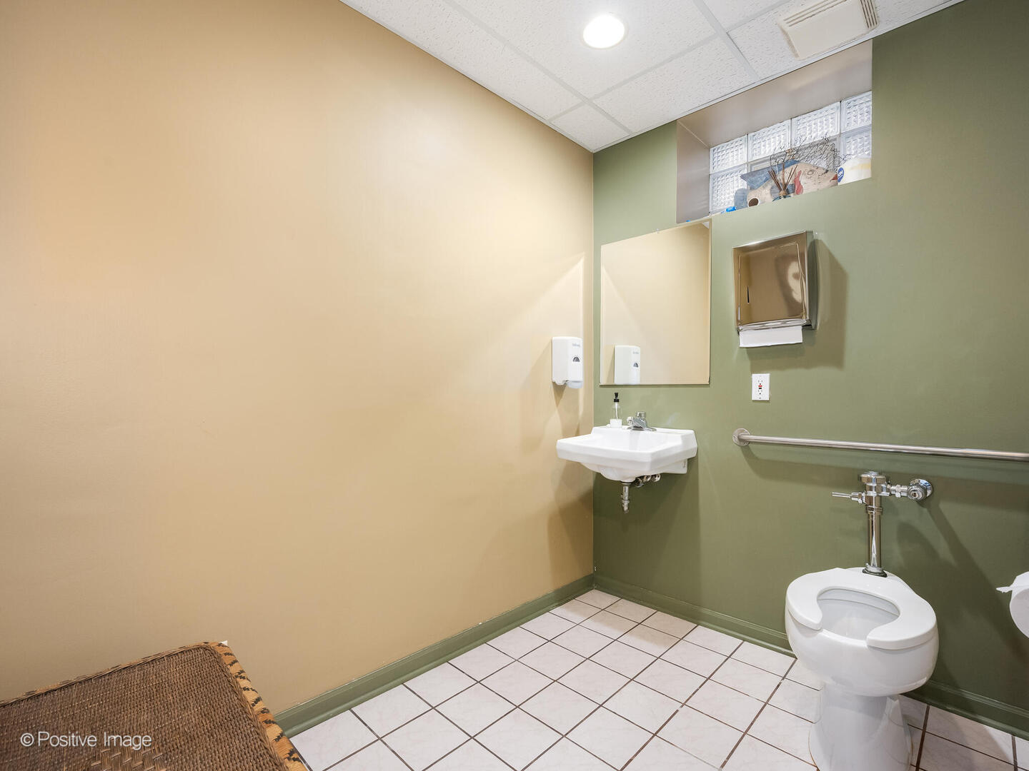 4020 N Central Avenue Property Photo 20