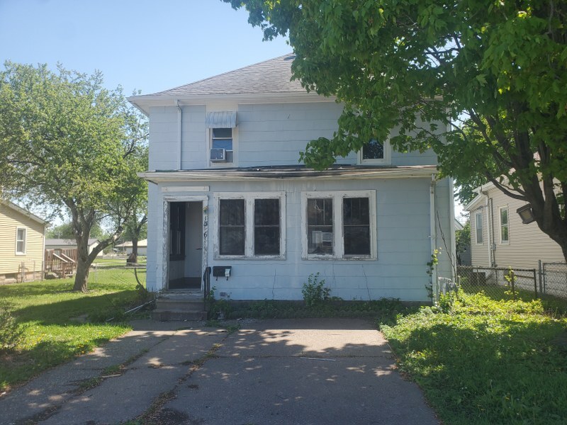1306 17th Street Property Photo 1