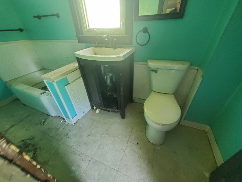 1306 17th Street Property Photo 6