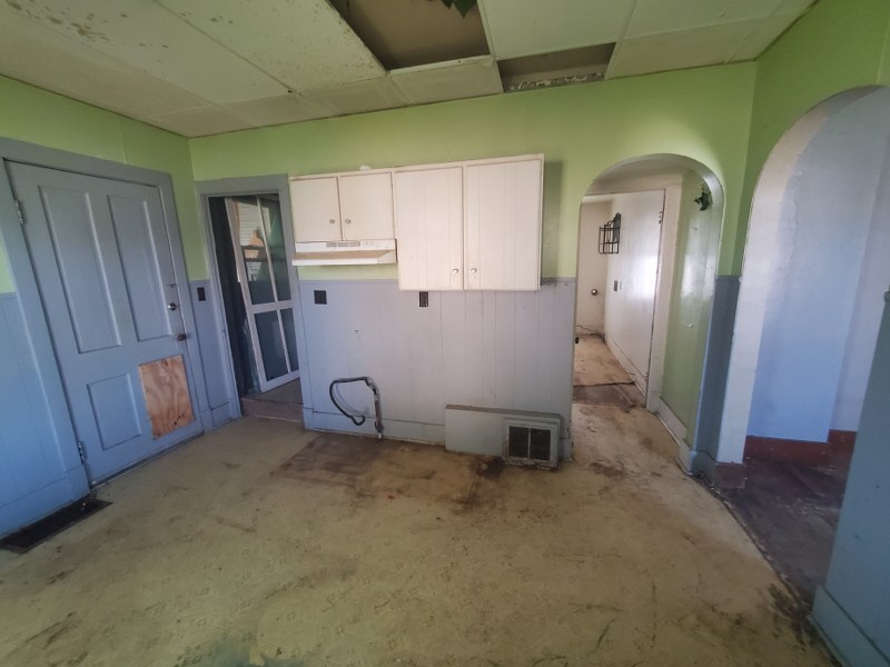1306 17th Street Property Photo 9