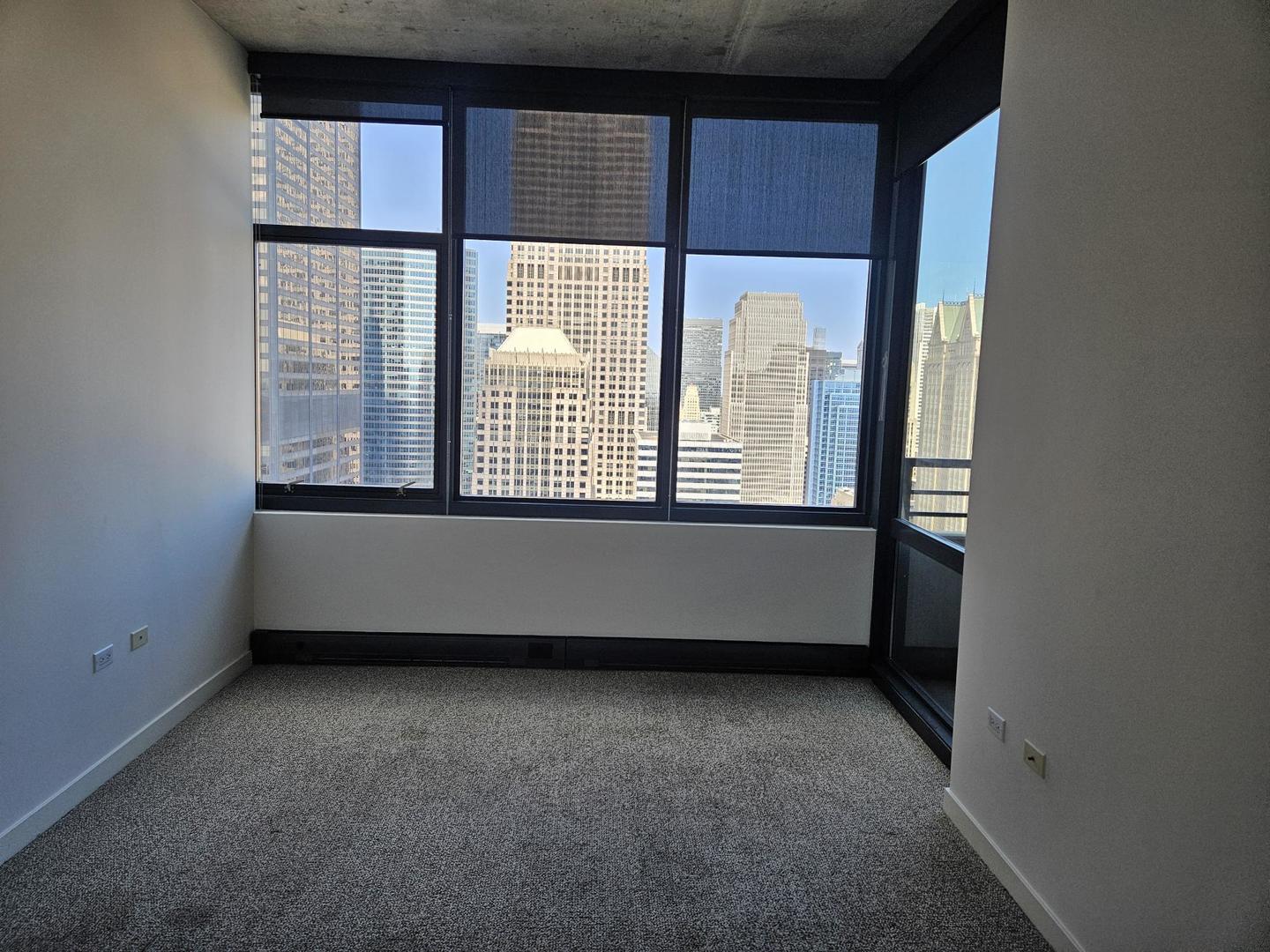 235 W Van Buren Street 4516 Property Photo 11