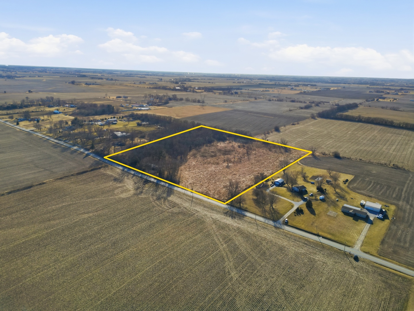 31506 S State Line Road Property Photo 1