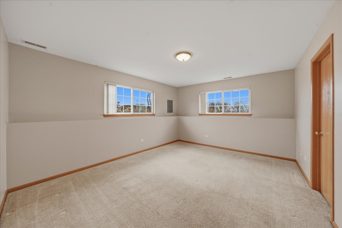 1731 Fieldstone Drive Property Photo 13
