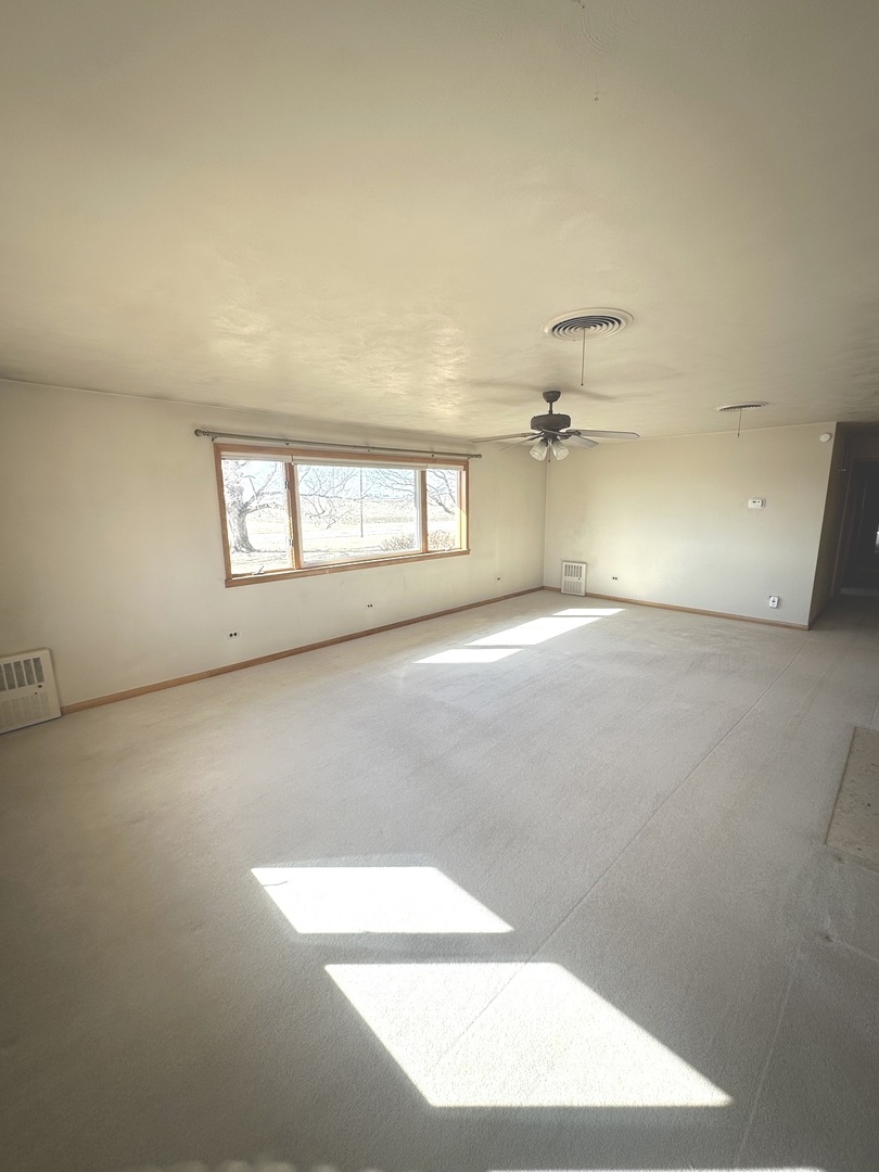 29428 E 500 North Road Property Photo 12