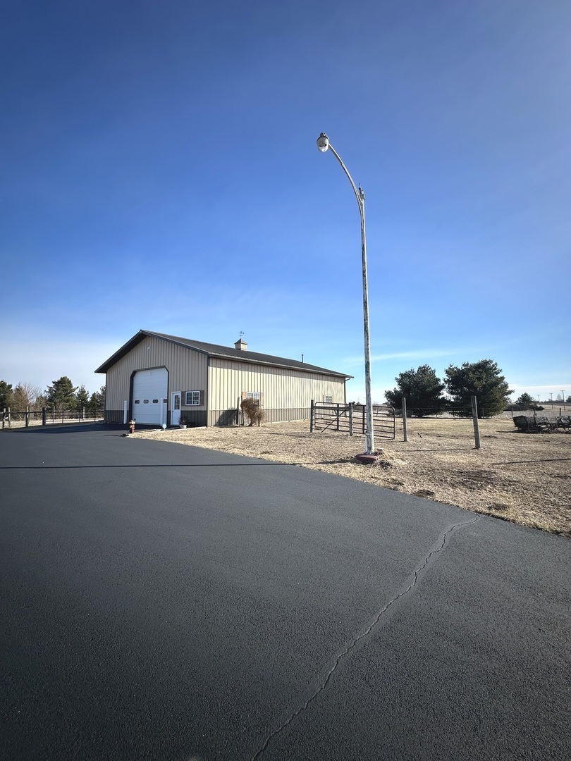29428 E 500 North Road Property Photo 75