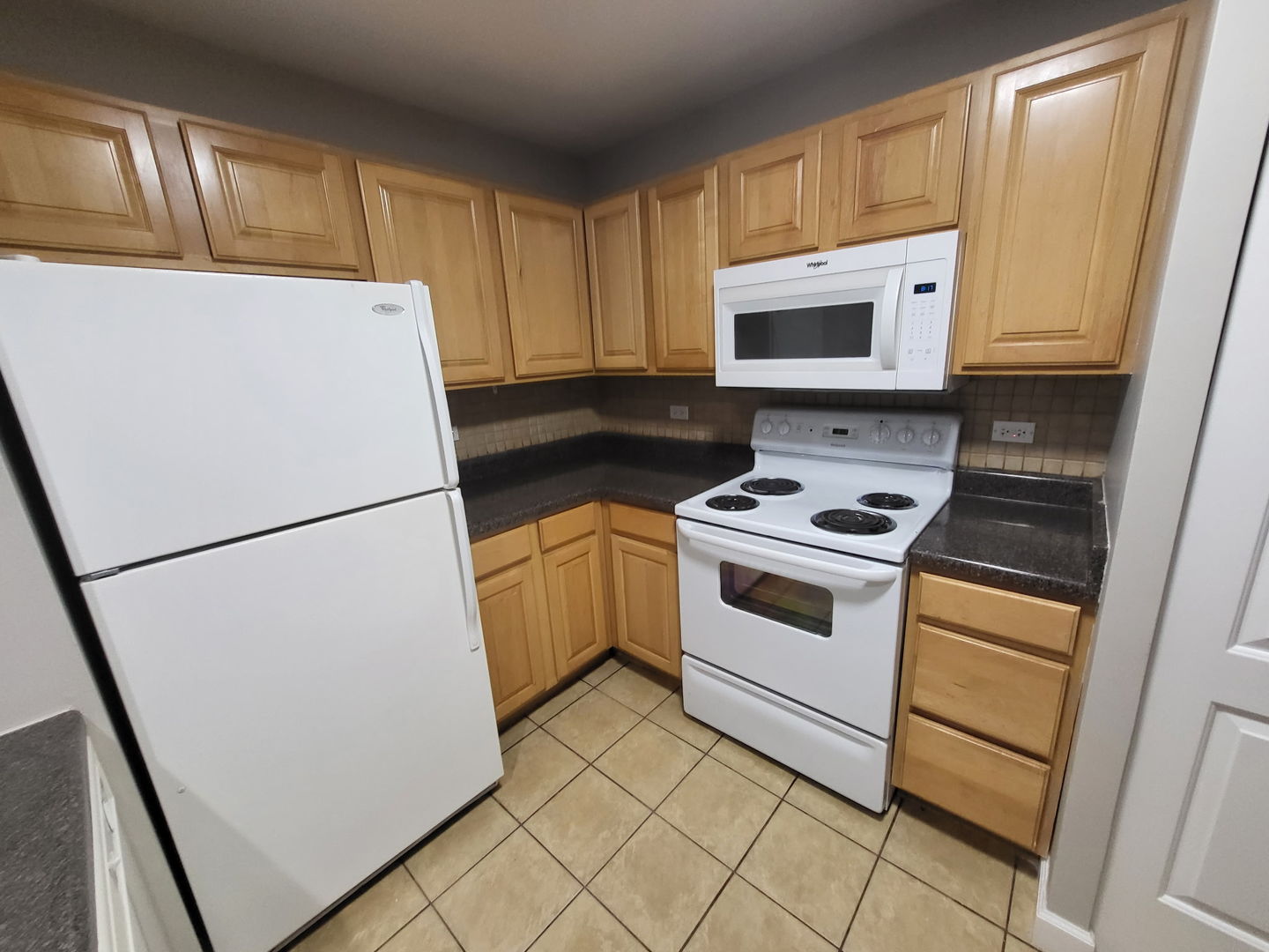 3447 S Ridgeland Avenue 103 Property Photo 6