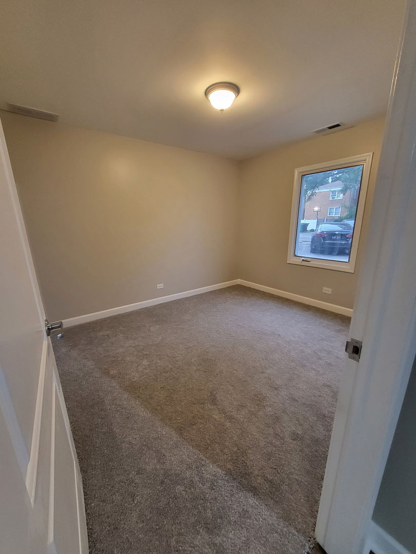 3447 S Ridgeland Avenue 103 Property Photo 14