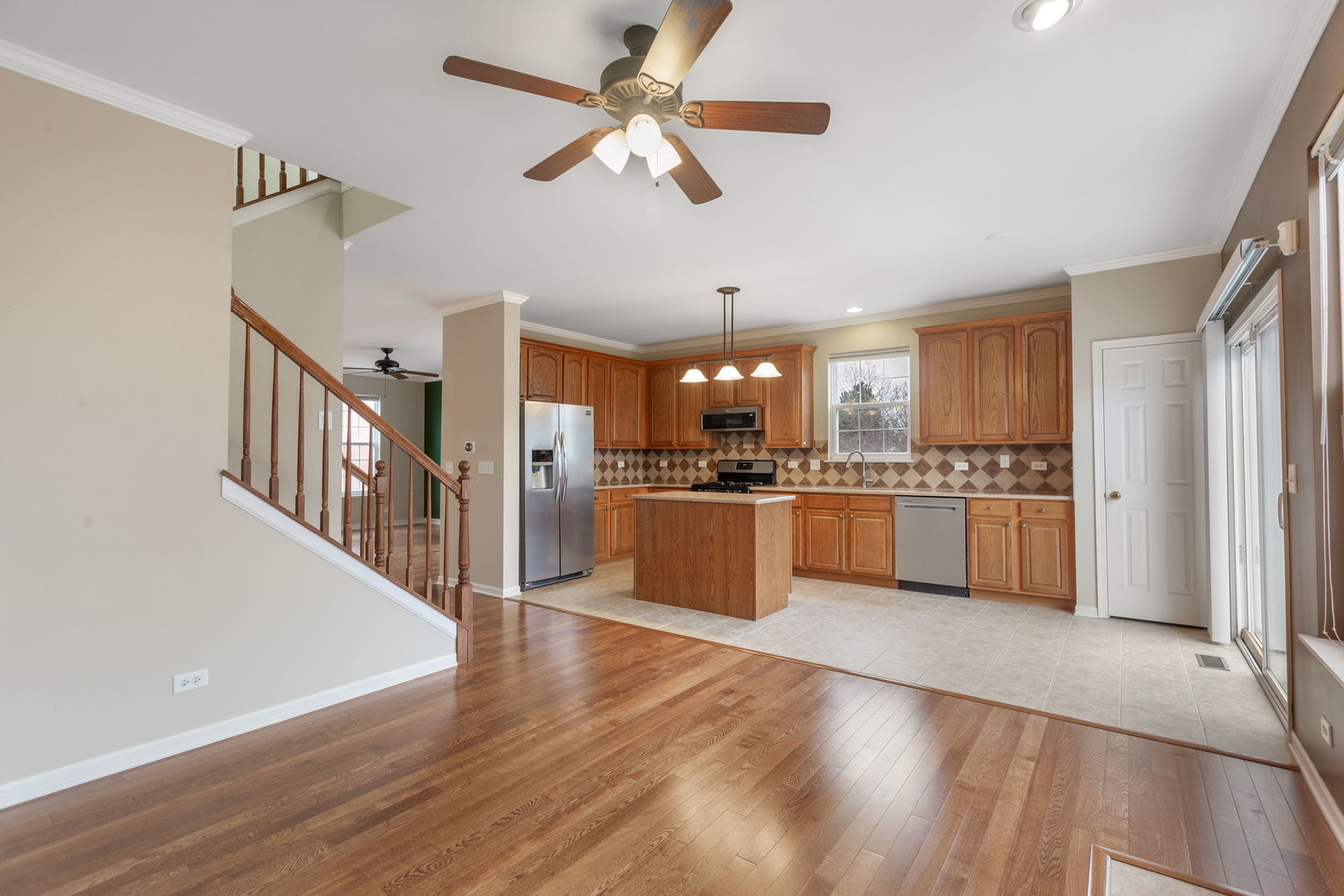 787 Thornbury Court Property Photo 14