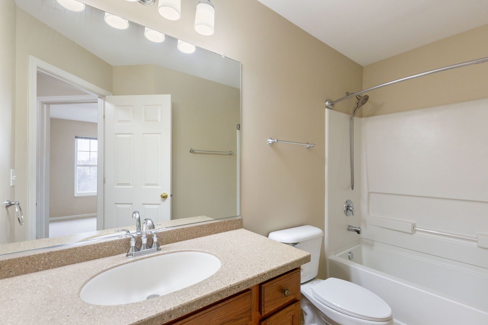 787 Thornbury Court Property Photo 21