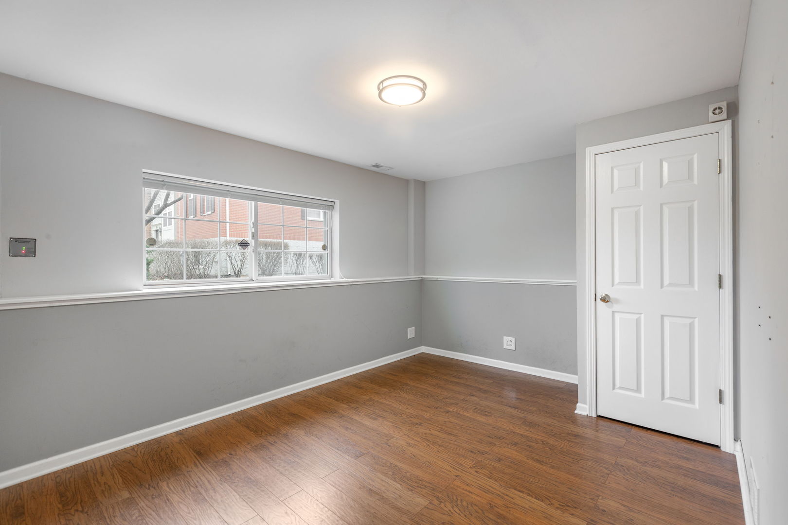 787 Thornbury Court Property Photo 22