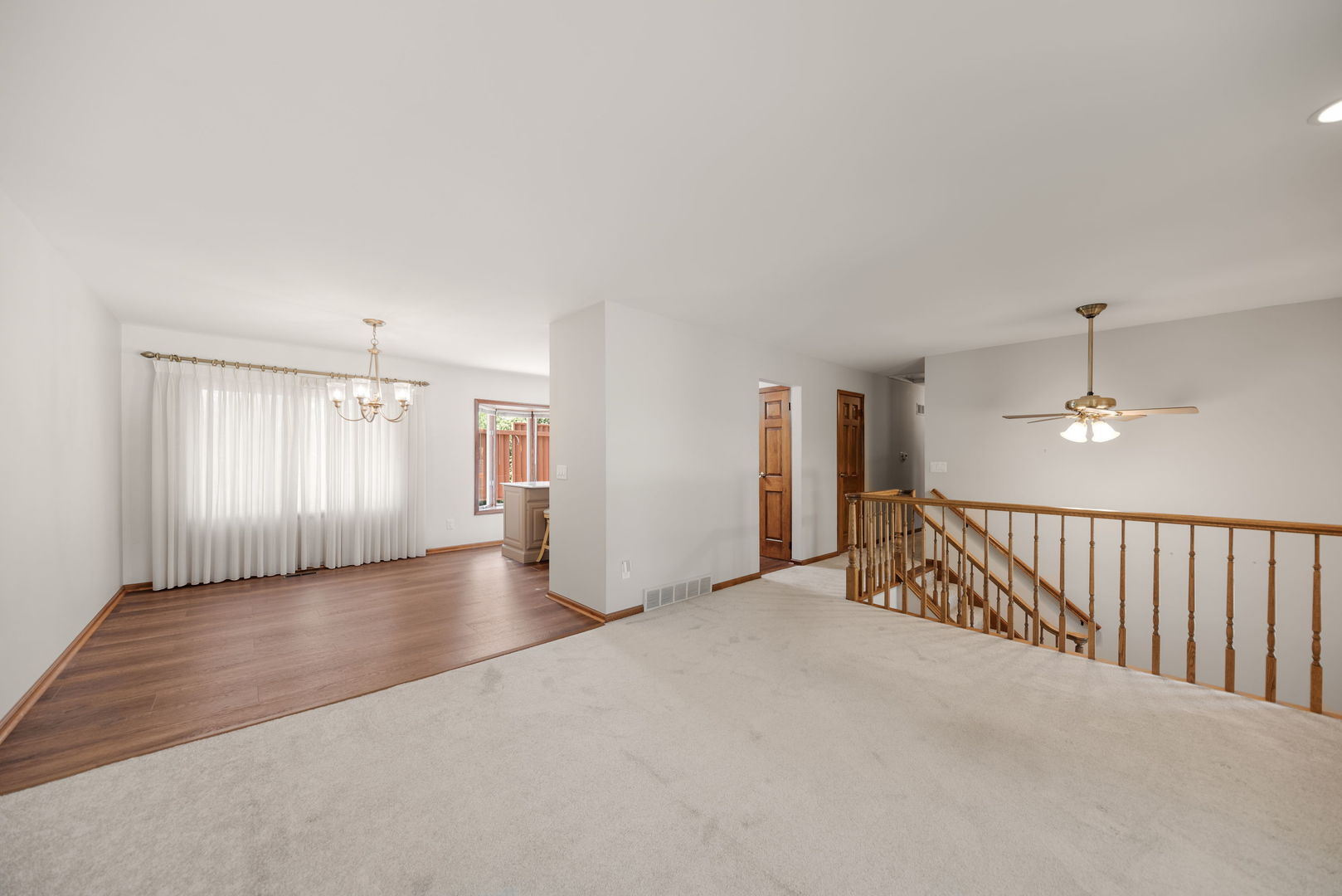 839 S Curtis Avenue Property Photo 3
