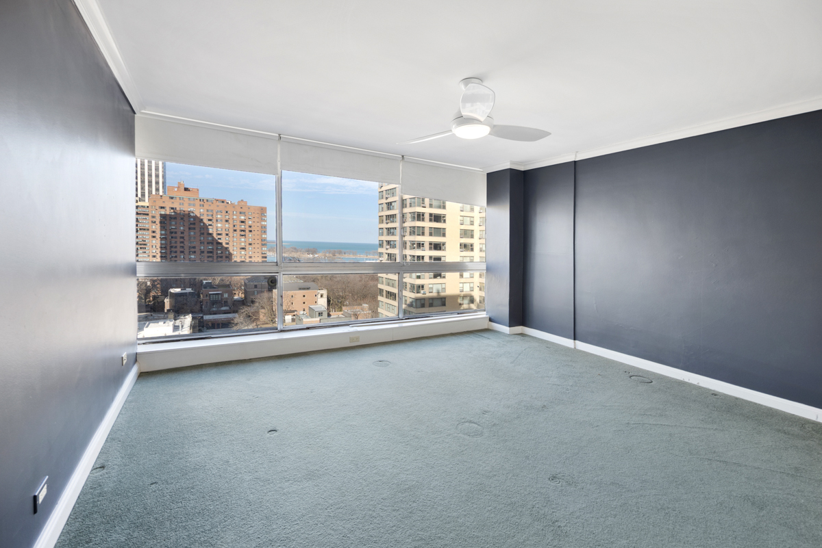 320 W Oakdale Avenue 1301-1302 Property Photo 20