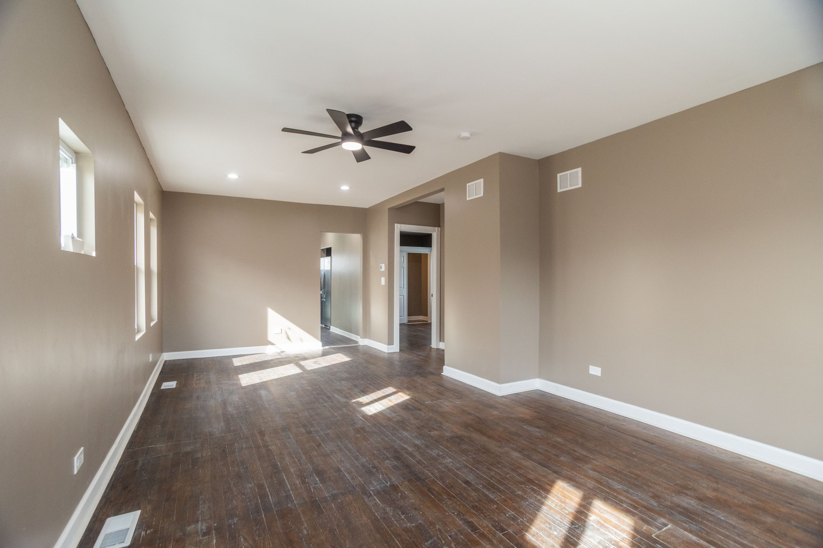 1924 S 17th Avenue Property Photo 6
