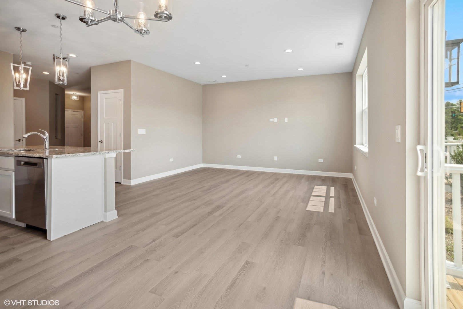 276 Masters Drive Property Photo 4