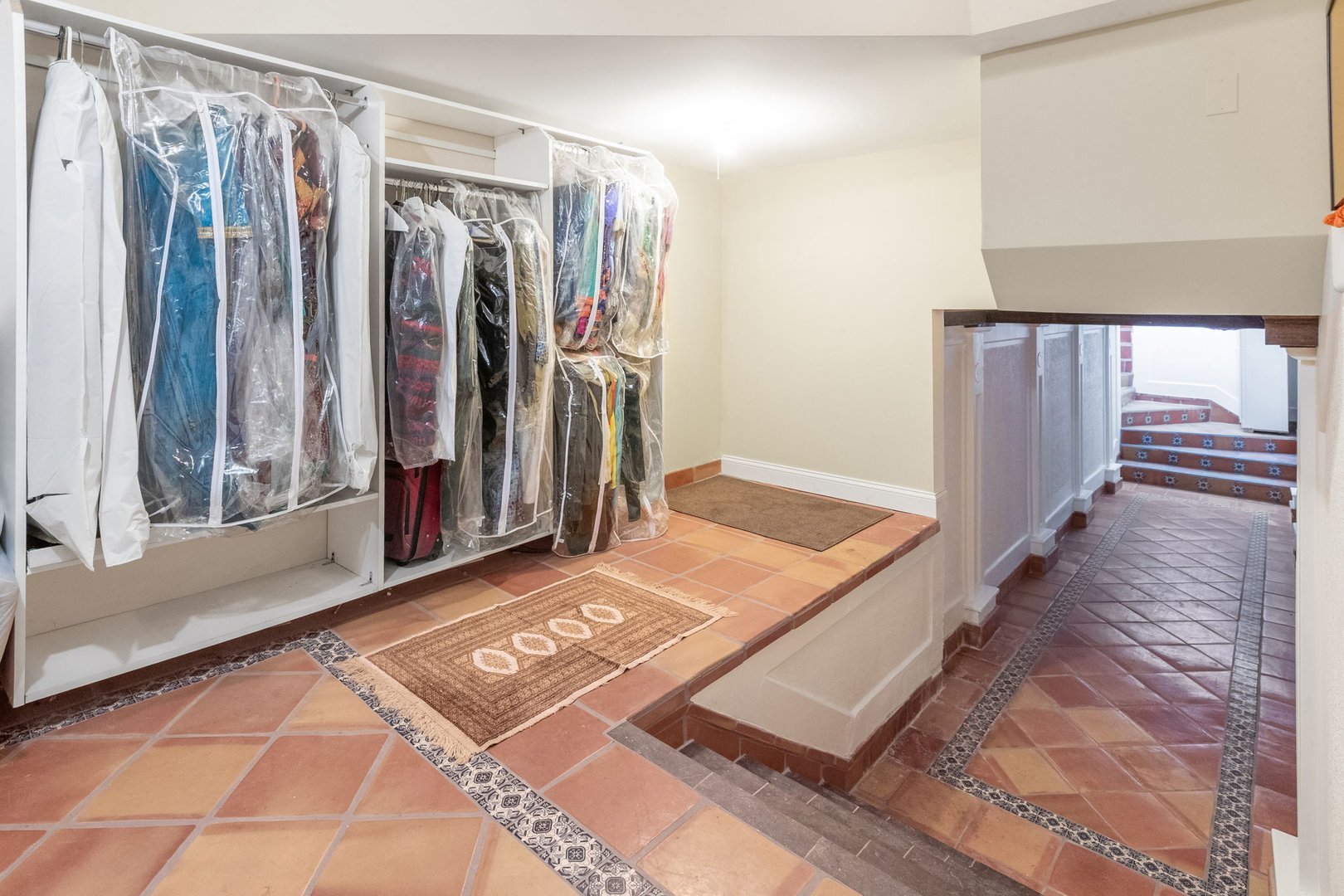 1616 Forest Place Property Photo 87