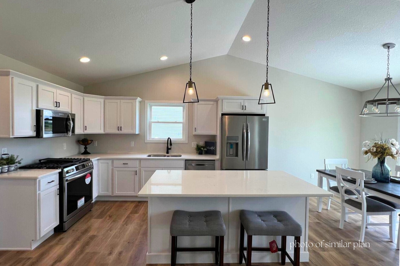 1821 Redbud Circle Property Photo 3