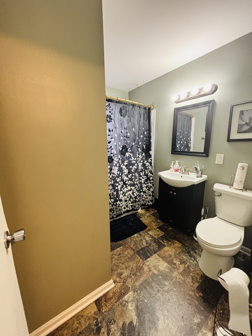807 Union Drive Property Photo 12