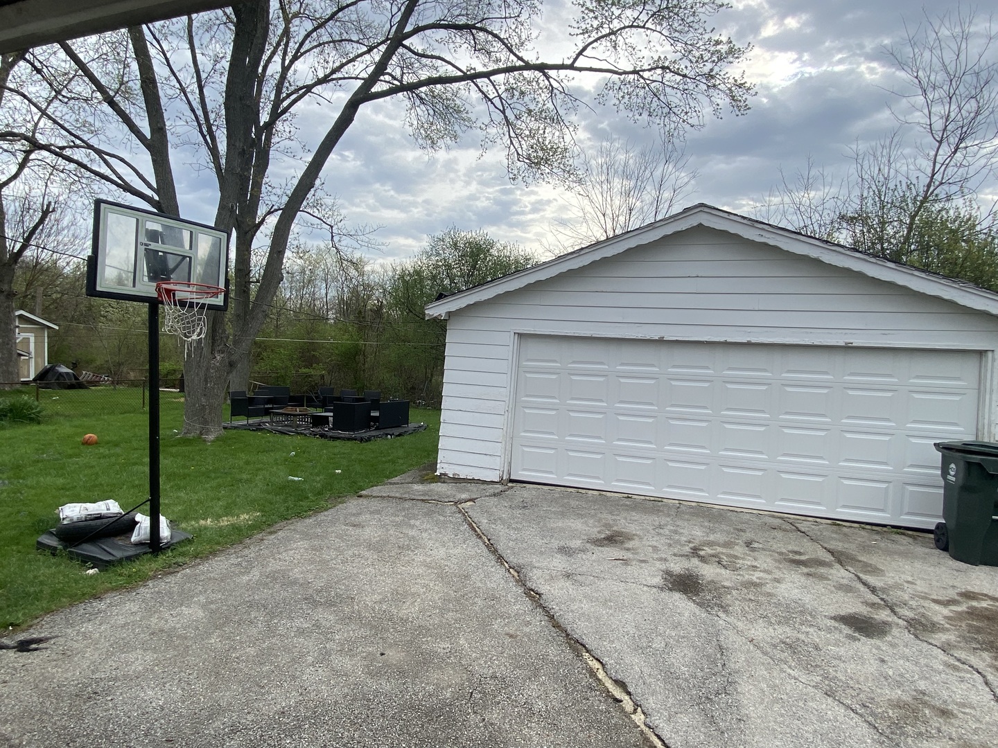 807 Union Drive Property Photo 18