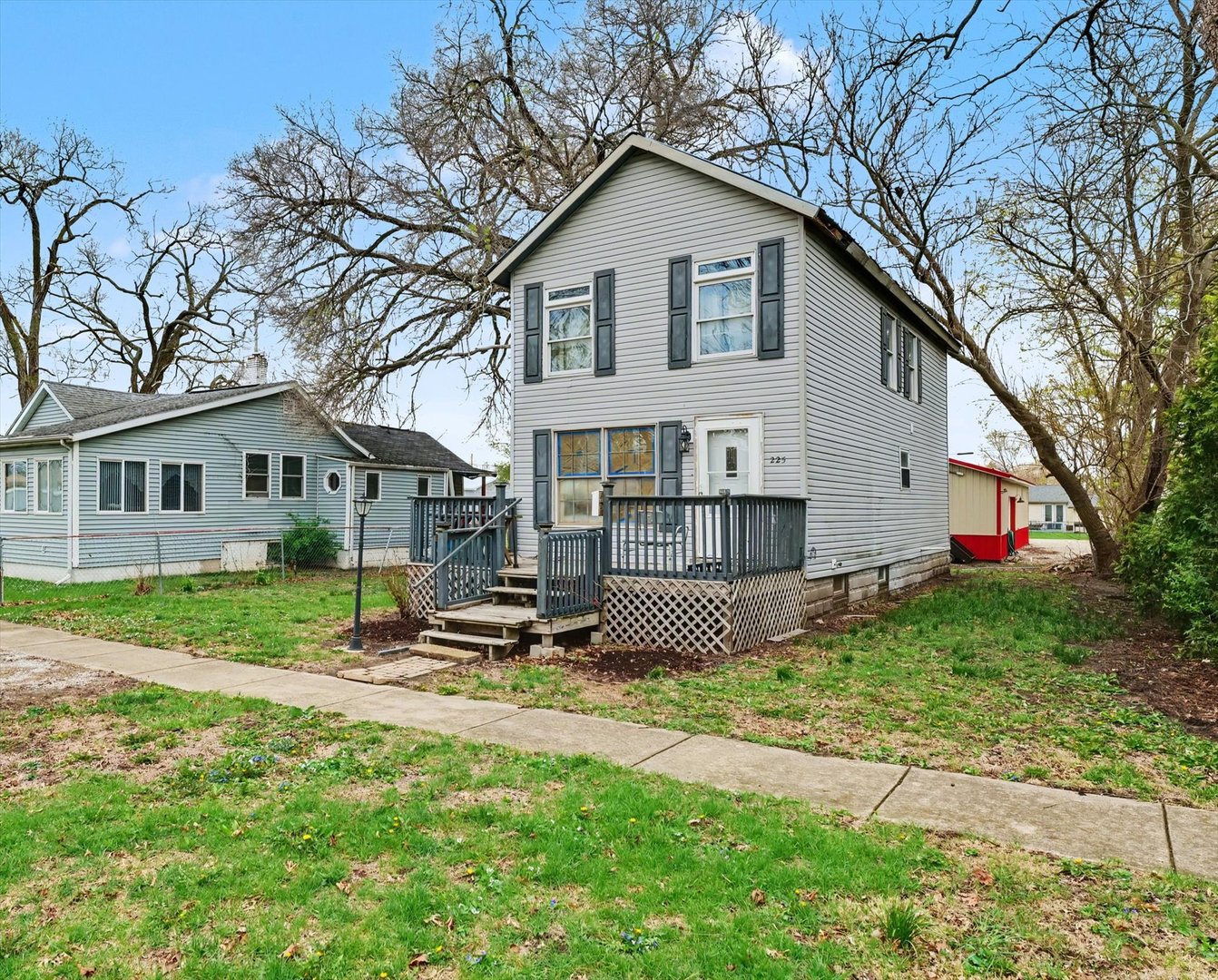 225 E Pine Street Property Photo 4