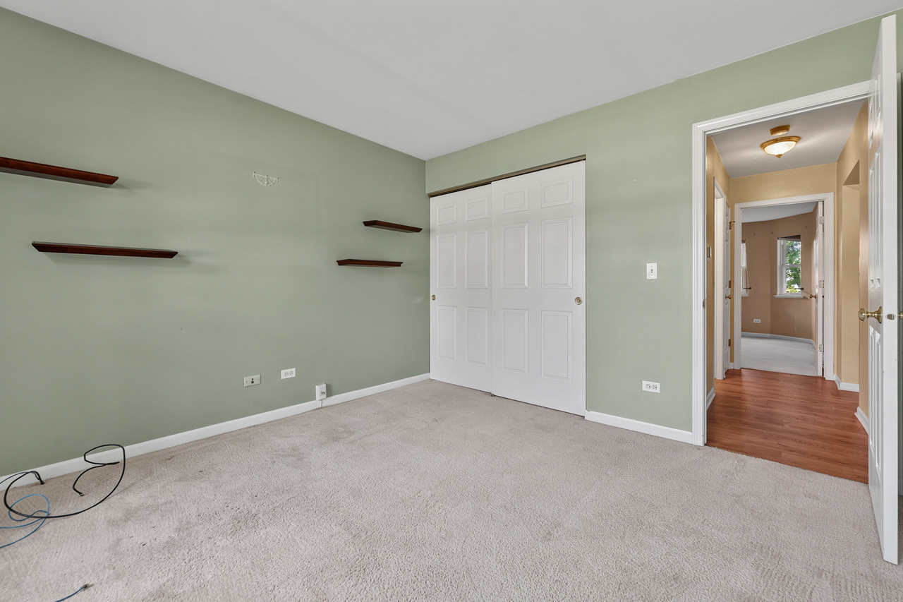 12575314 Property Photo 23
