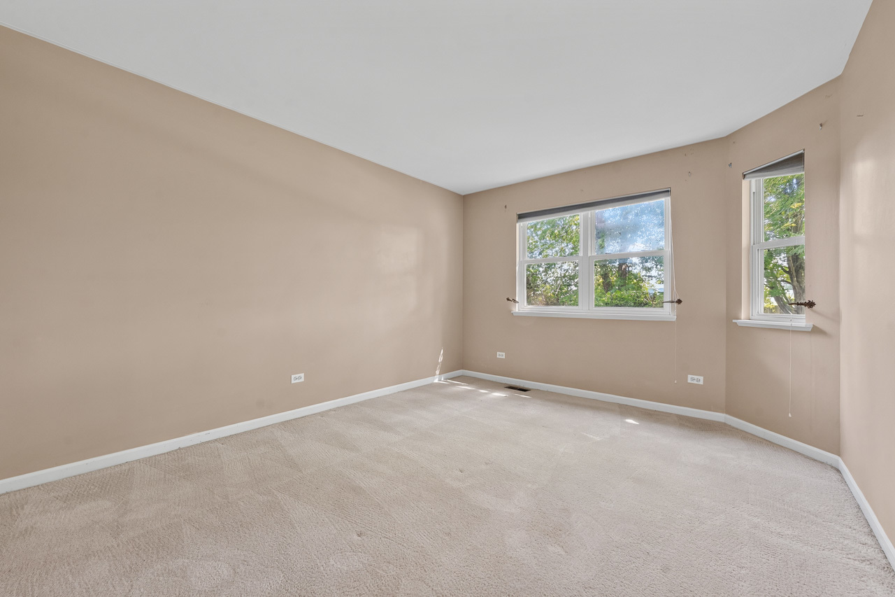 12575314 Property Photo 24