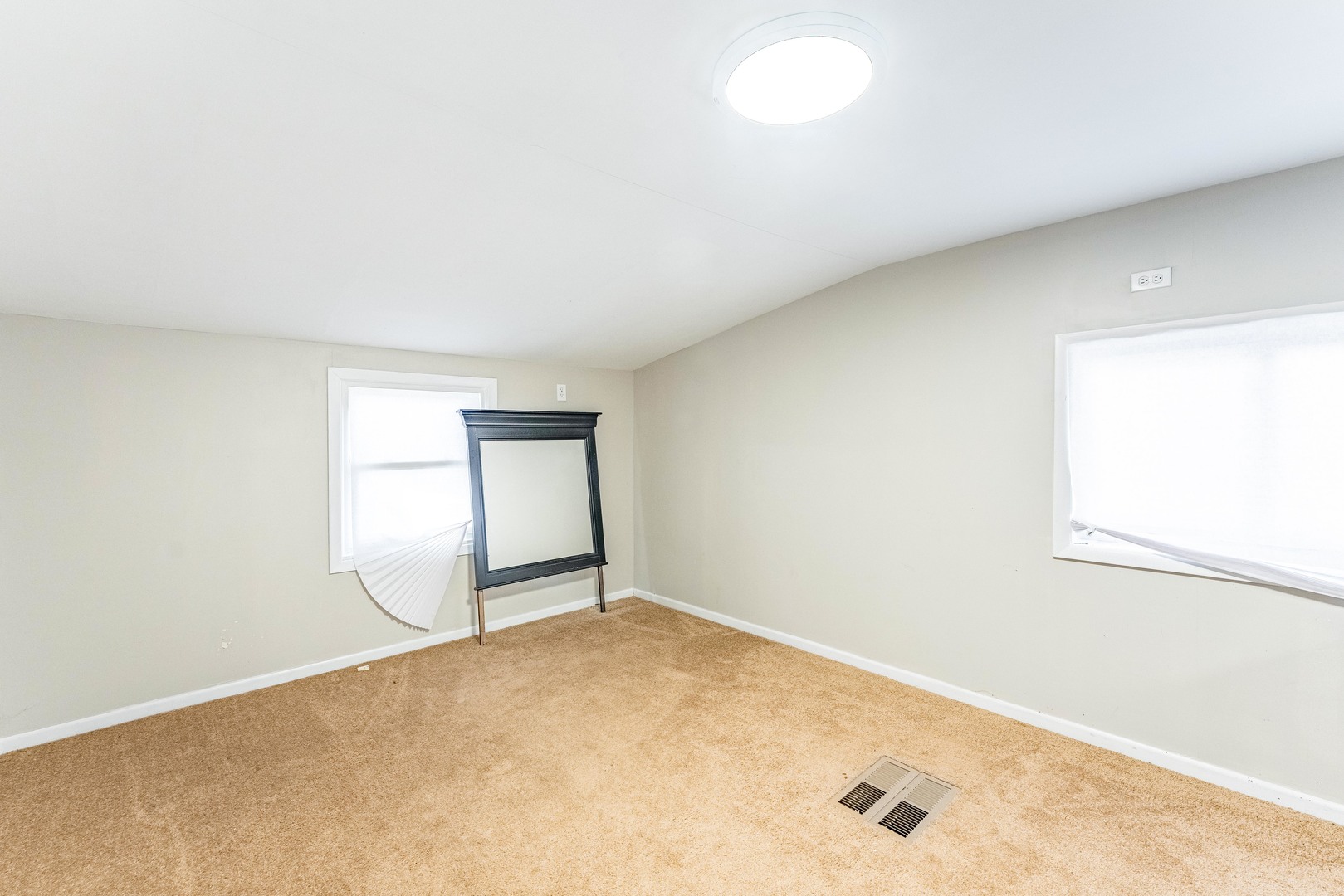 204 S Roy Avenue Property Photo 14