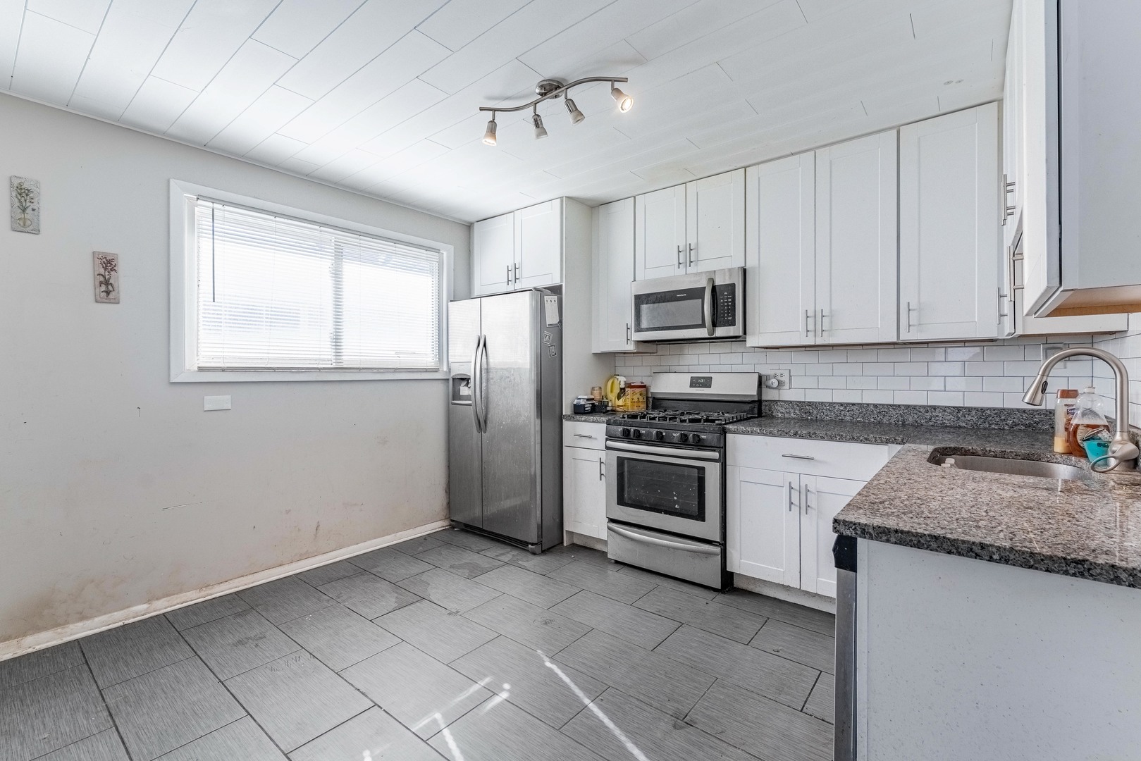 204 S Roy Avenue Property Photo 20
