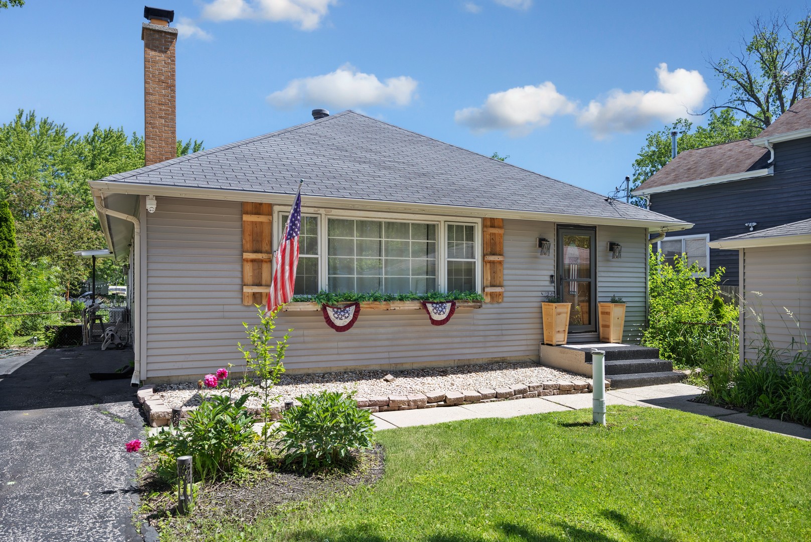 26278 W Blackhawk Avenue Property Photo 1