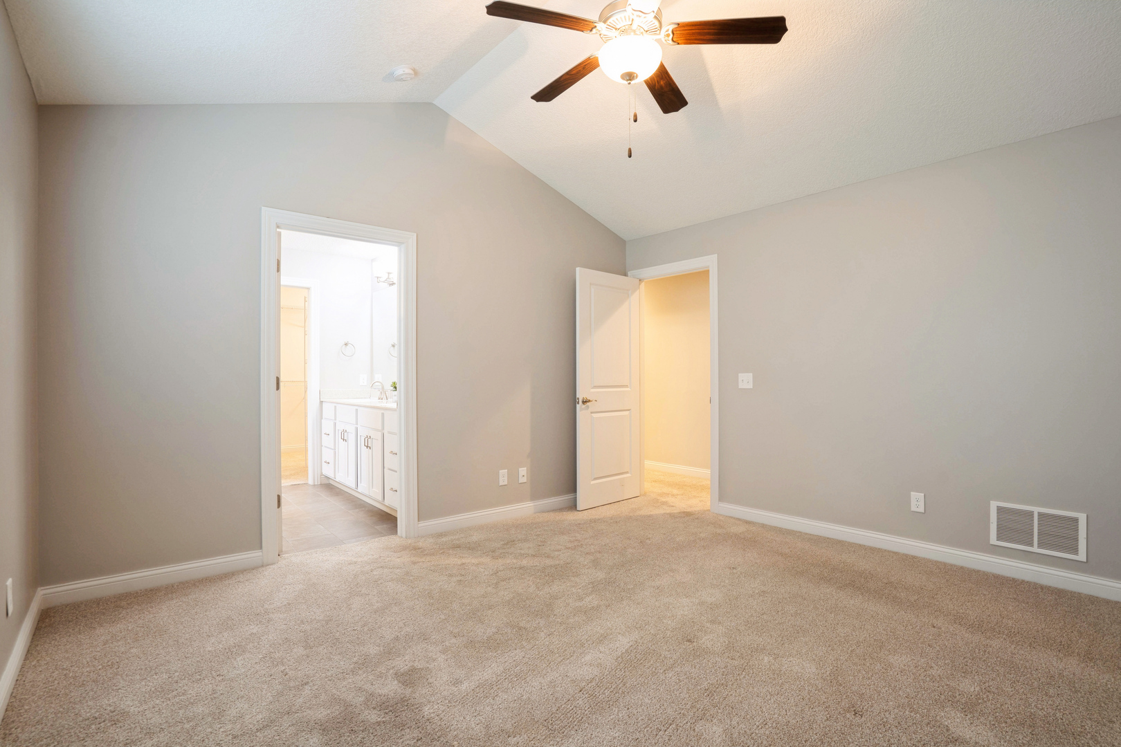 4539 E Slate Creek Drive Property Photo 10