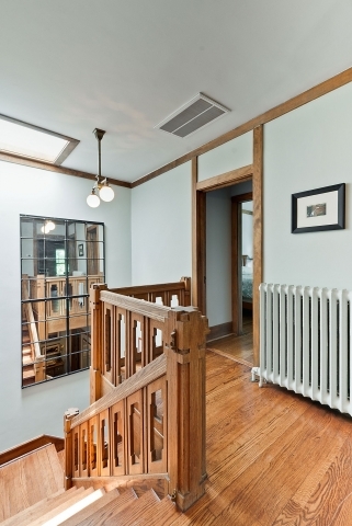 1201 E 56th Street Property Photo 17