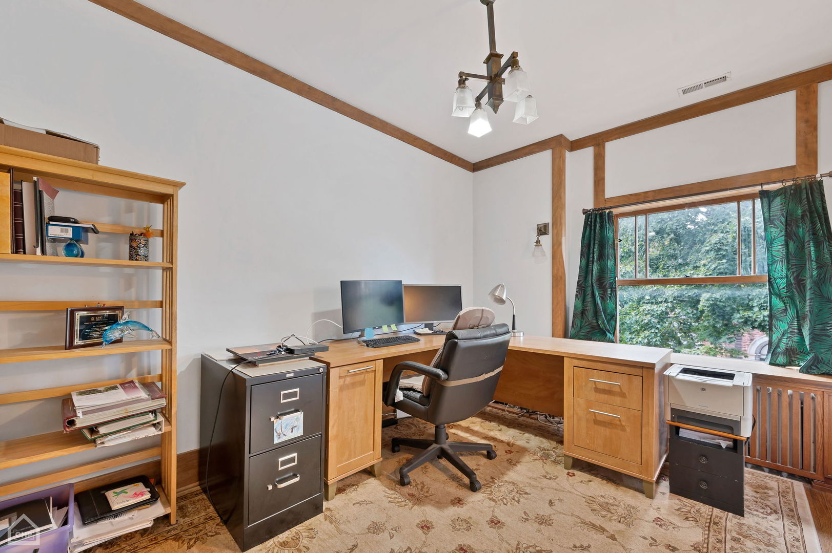 1201 E 56th Street Property Photo 19