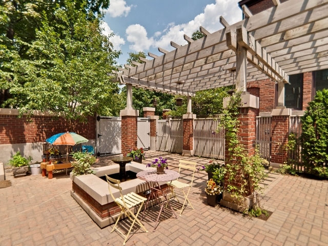 1201 E 56th Street Property Photo 27