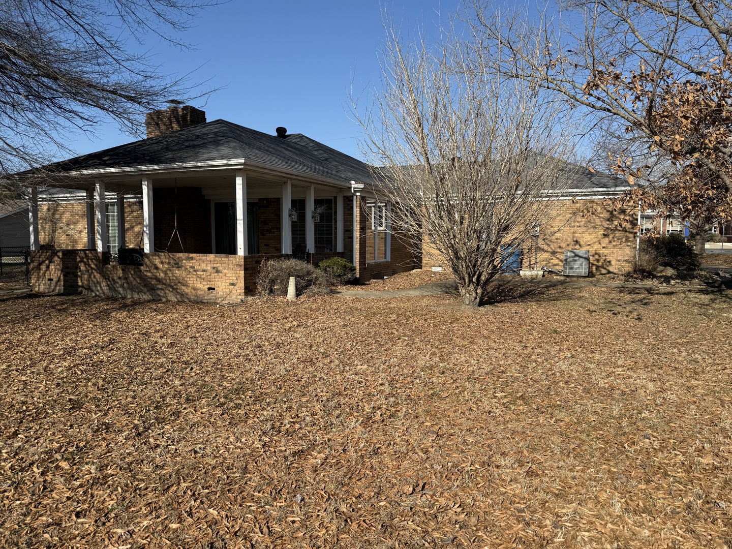 707 E Boulevard Street Property Photo 6